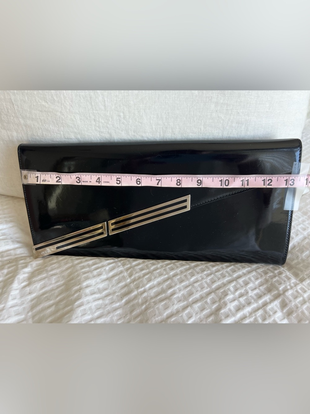 Vintage Gucci Black Patent Clutch with Silver Bar Accent - Picture 5 of 9